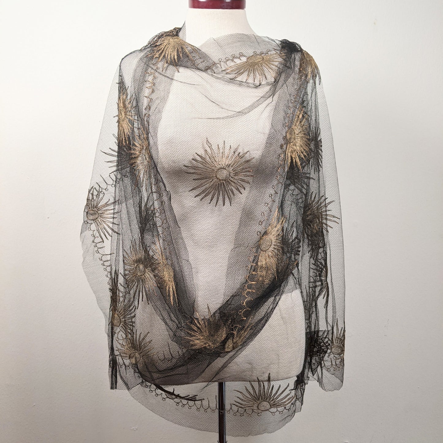 1920s Black + Gold Metallic Embroidered Sun Shawl