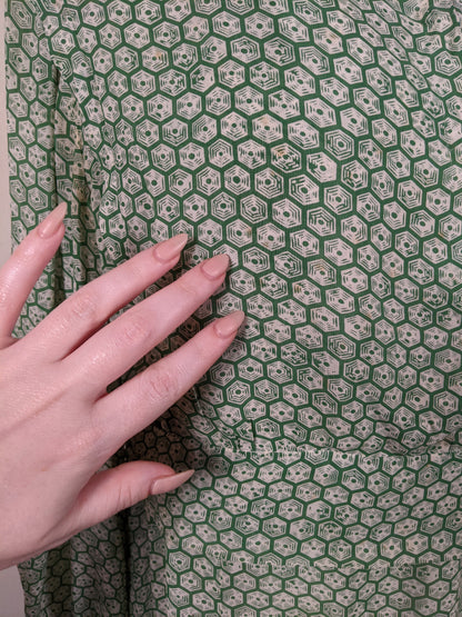 1930s Rayon Spiderweb Novelty Print Dress