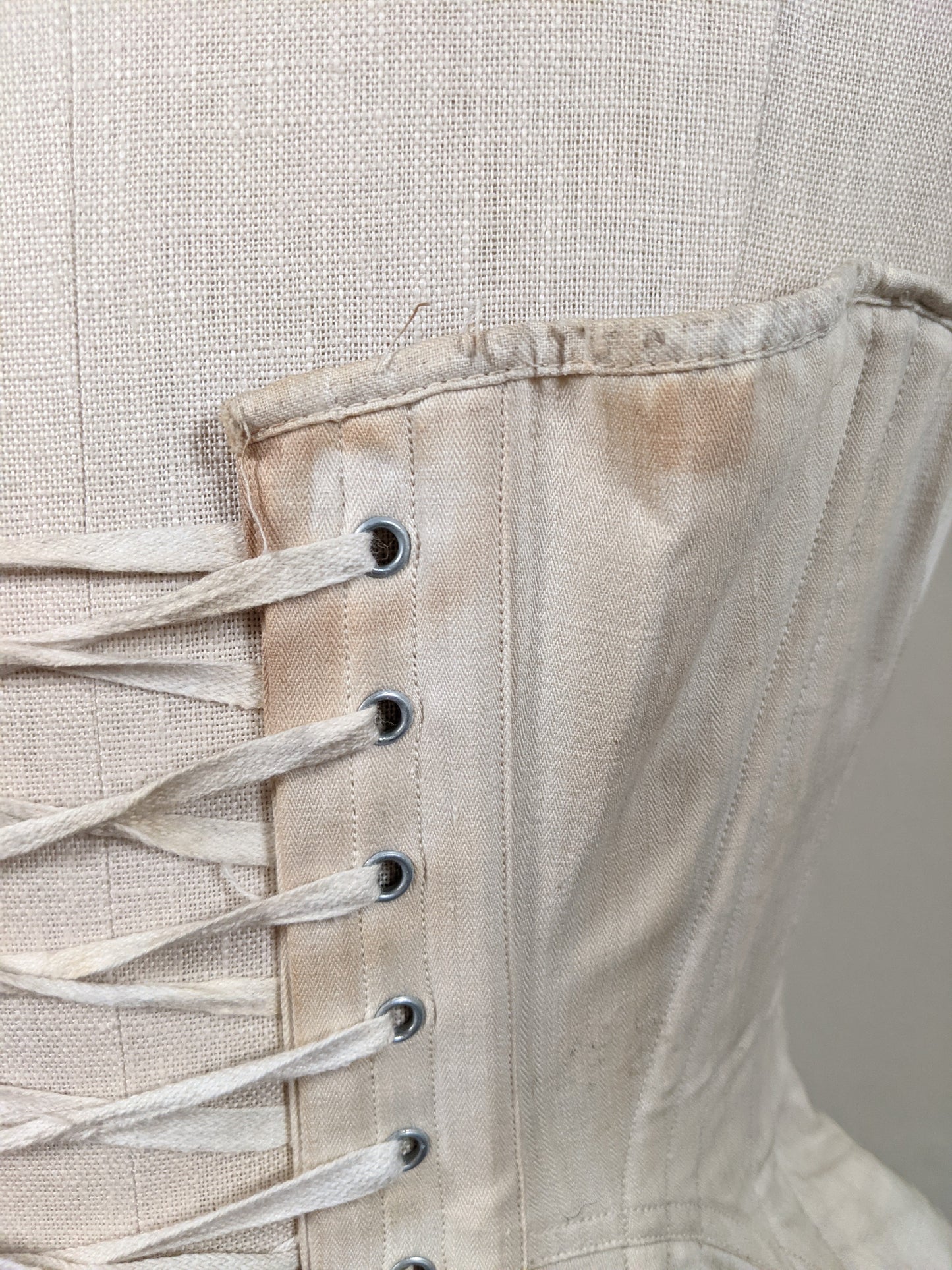 1900s R&G Tapering Waist Corset | 23"