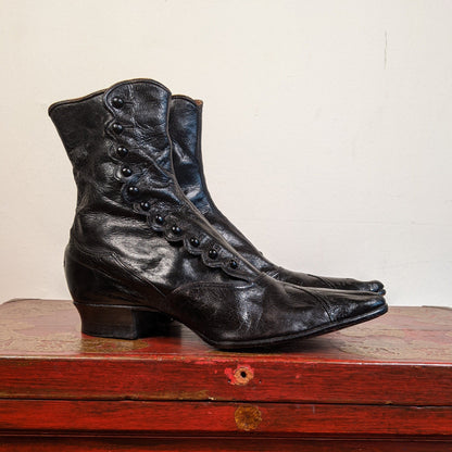 1890s Black Side Button Boots