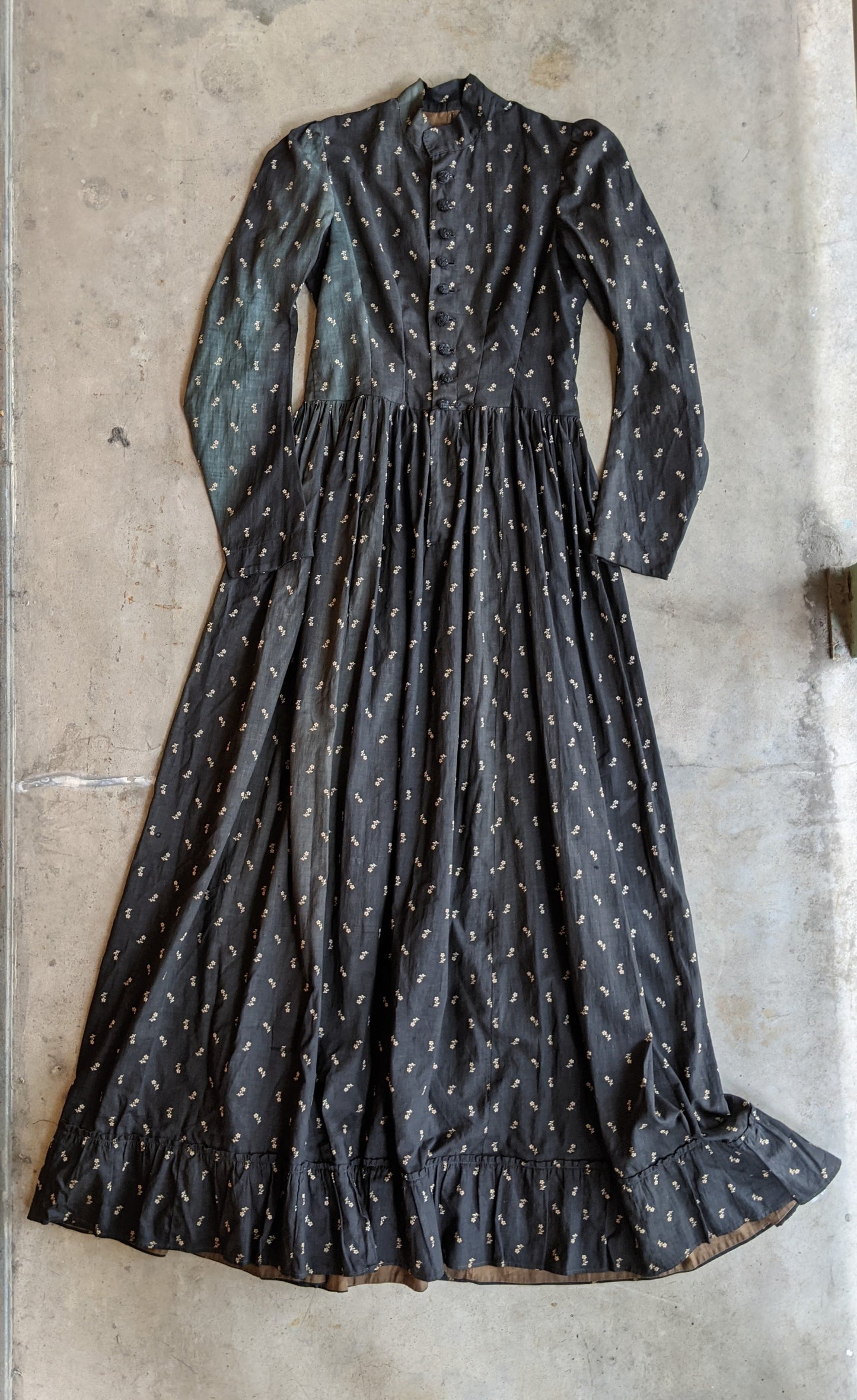 c. 1890s-1900s Dark Indigo Calico Dress