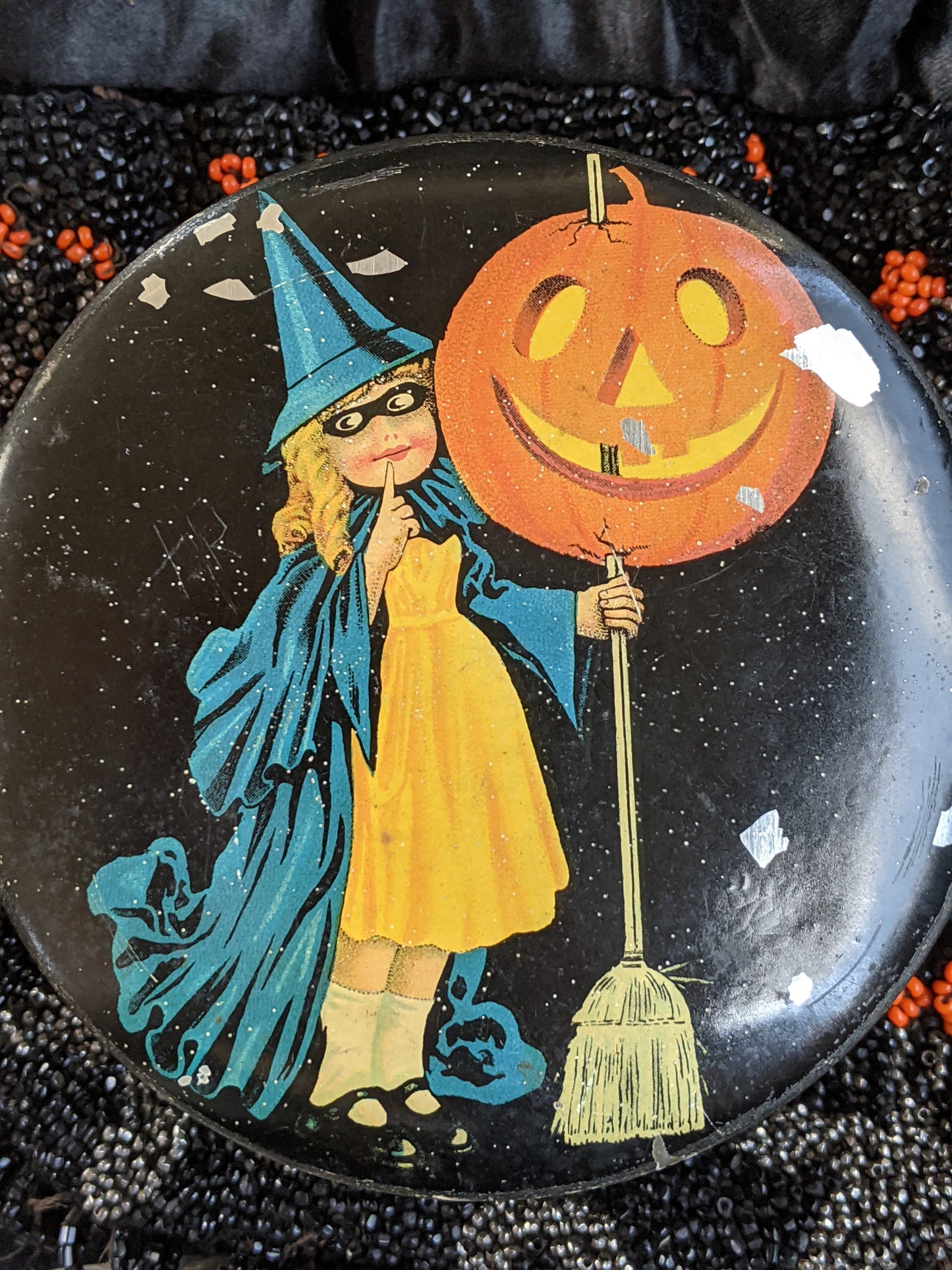 1930s Tindeco Halloween Tin