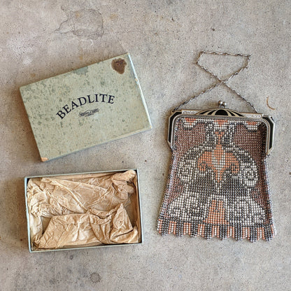 c. 1930 Whiting & Davis Beadlite Purse in Original Box