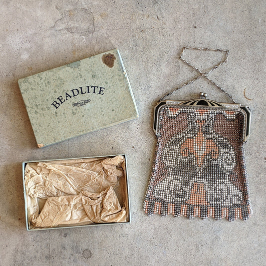 c. 1930 Whiting & Davis Beadlite Purse in Original Box