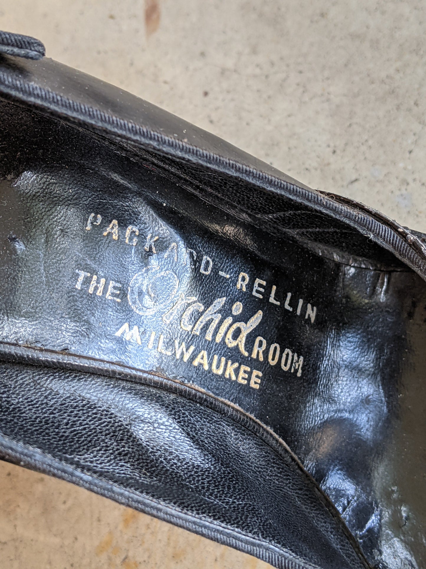 1940s Black Platform Peep Toe Heels | Sz 6N