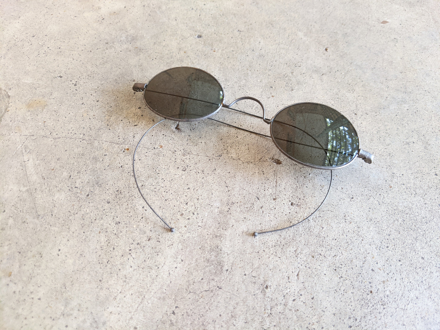 1890s-1900s Tinted Glasses