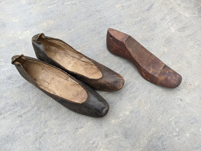 c. 1880s Leather Pumps