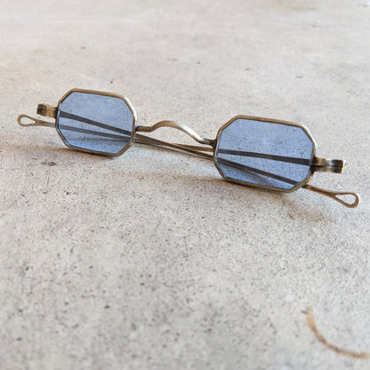 19th c. Blue Tinted Glasses