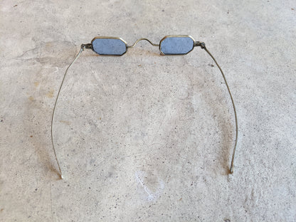 19th c. Blue Tinted Glasses