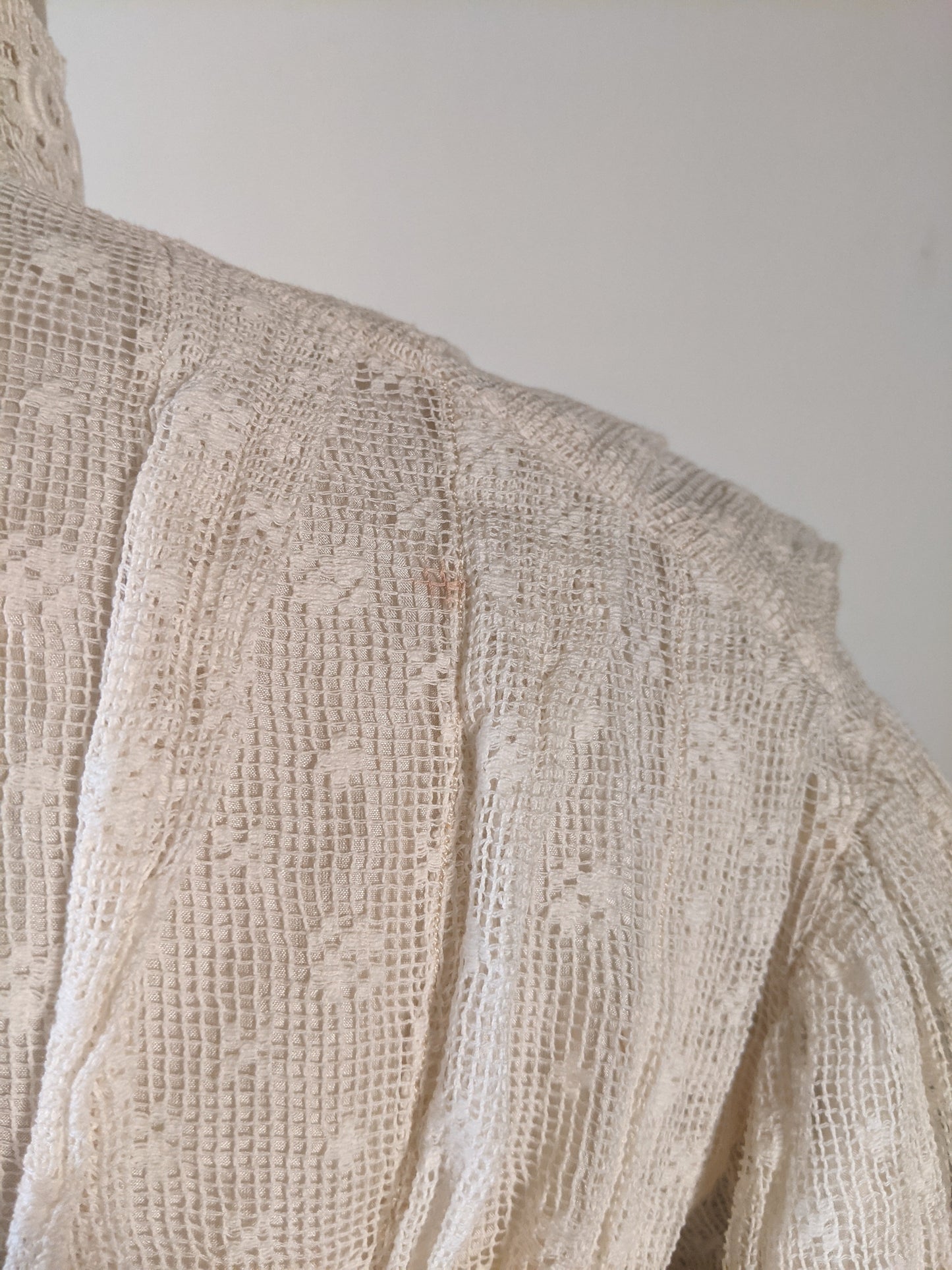 1900s Cream Lace Shirt-Waist | Crescent Moon Collar