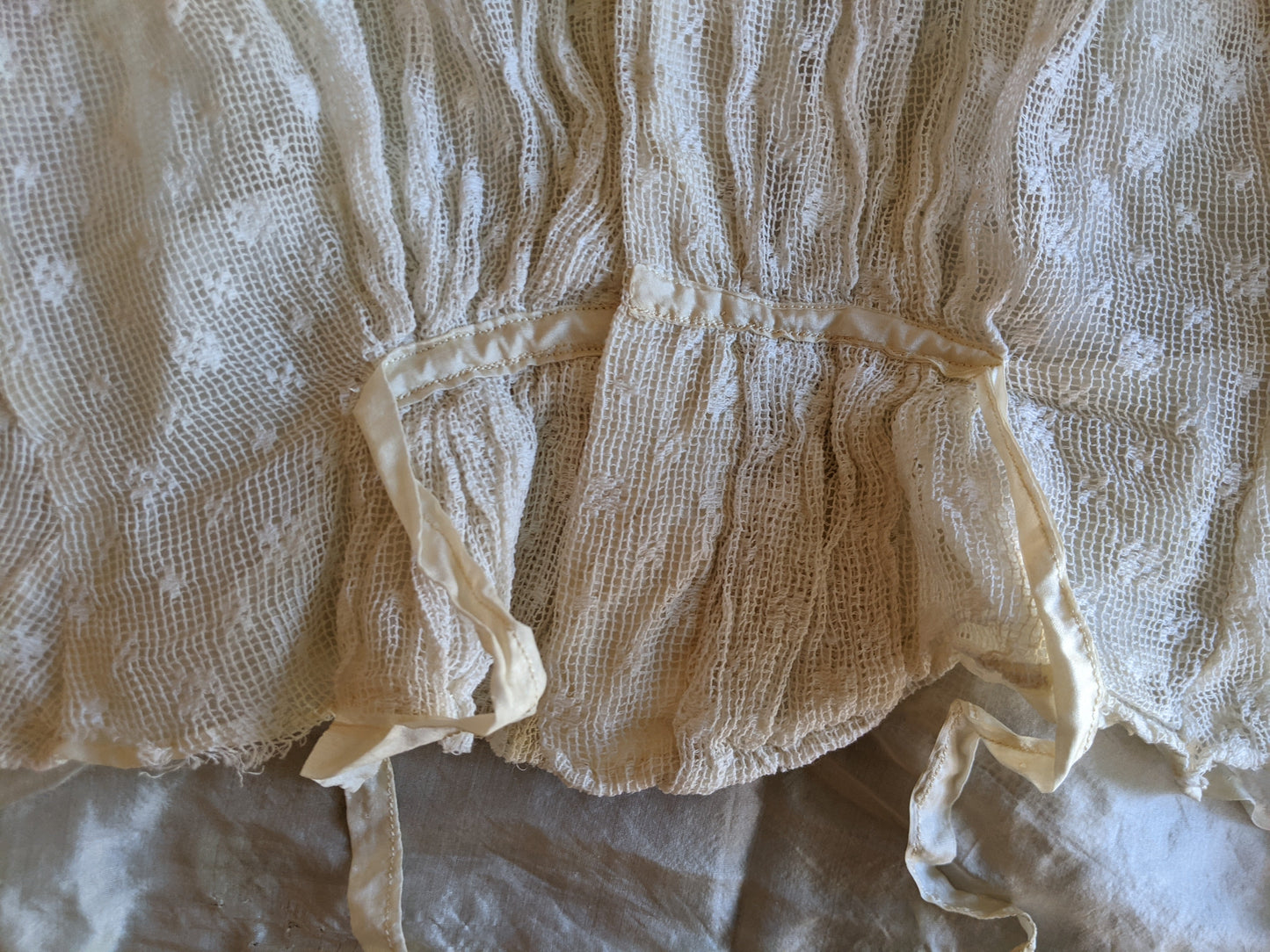 1900s Cream Lace Shirt-Waist | Crescent Moon Collar