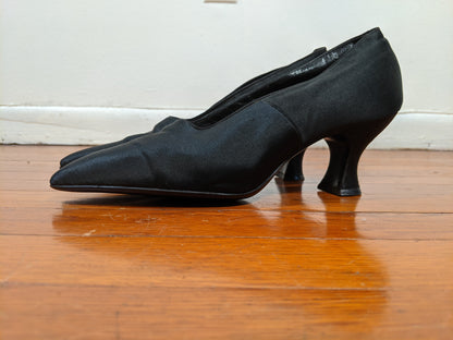 1910s-1920s Marshall Field & Co. Silk Pumps | Sz 7.5 - 8