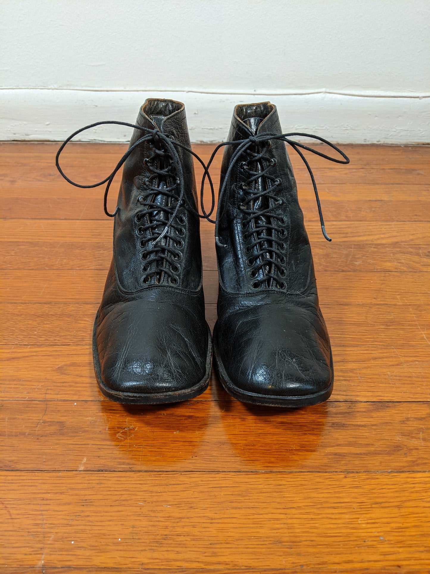 c. 1930s Square Toe Boots | Approx Sz 9-10