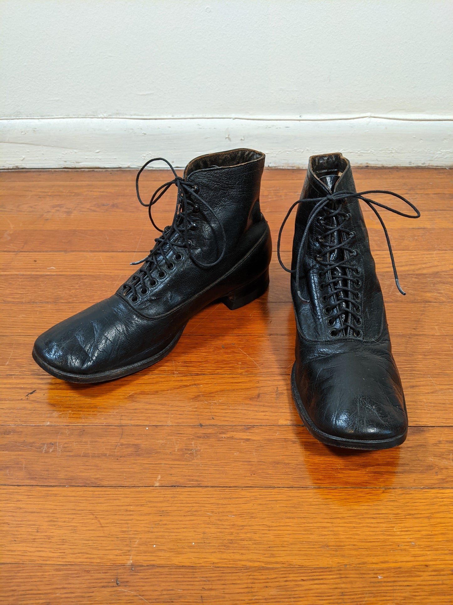 c. 1930s Square Toe Boots | Approx Sz 9-10
