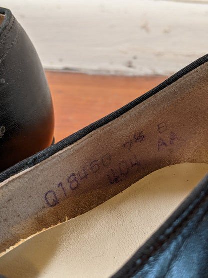 1930s-1940s Cut Out Pumps