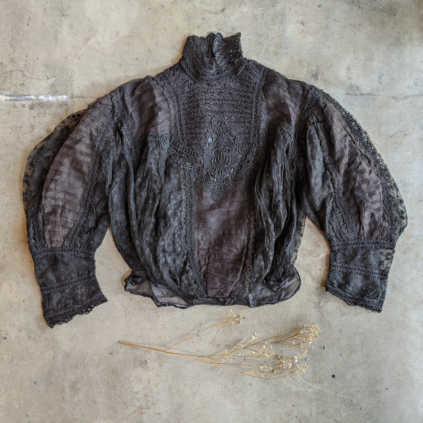 1900s Black Lace Shirt-Waist