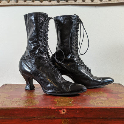 c. 1910s-1920s Black Lace Up Boots | Approx Sz 7