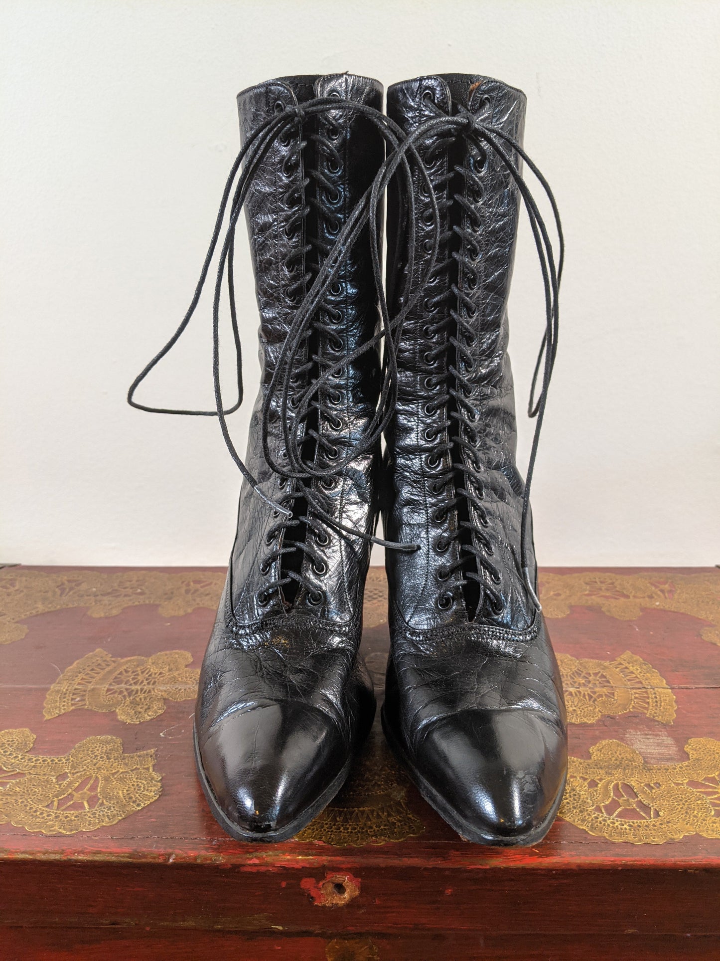 c. 1910s-1920s Black Lace Up Boots | Approx Sz 7