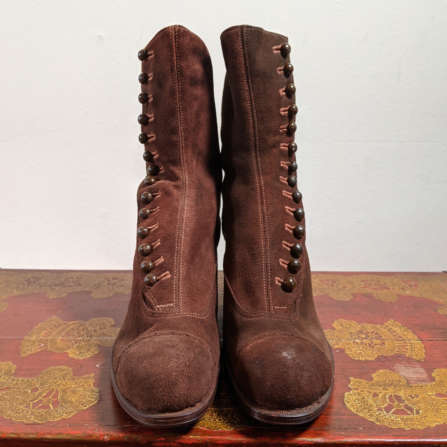 Early 1910s Brown Suede Side Button Boots | Approx Sz 5