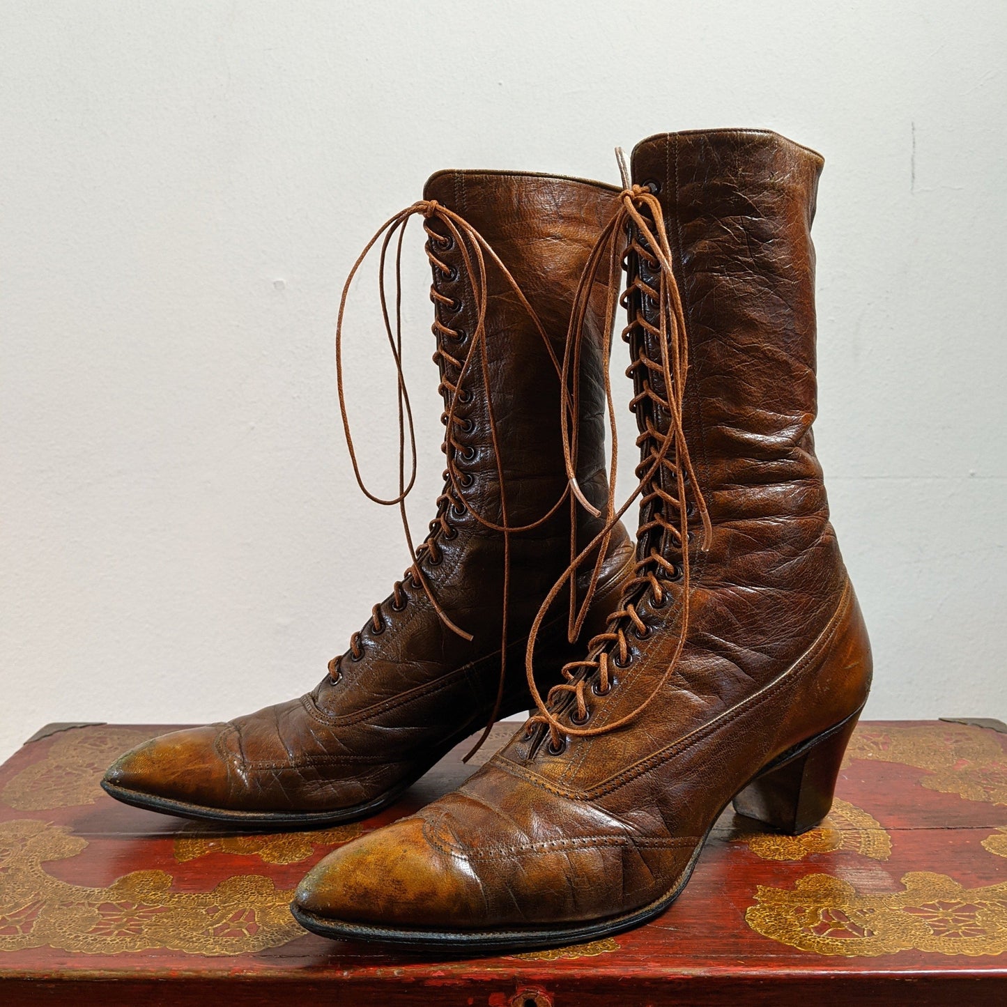 c. 1910s Brown Lace Up Boots | Approx Sz 7