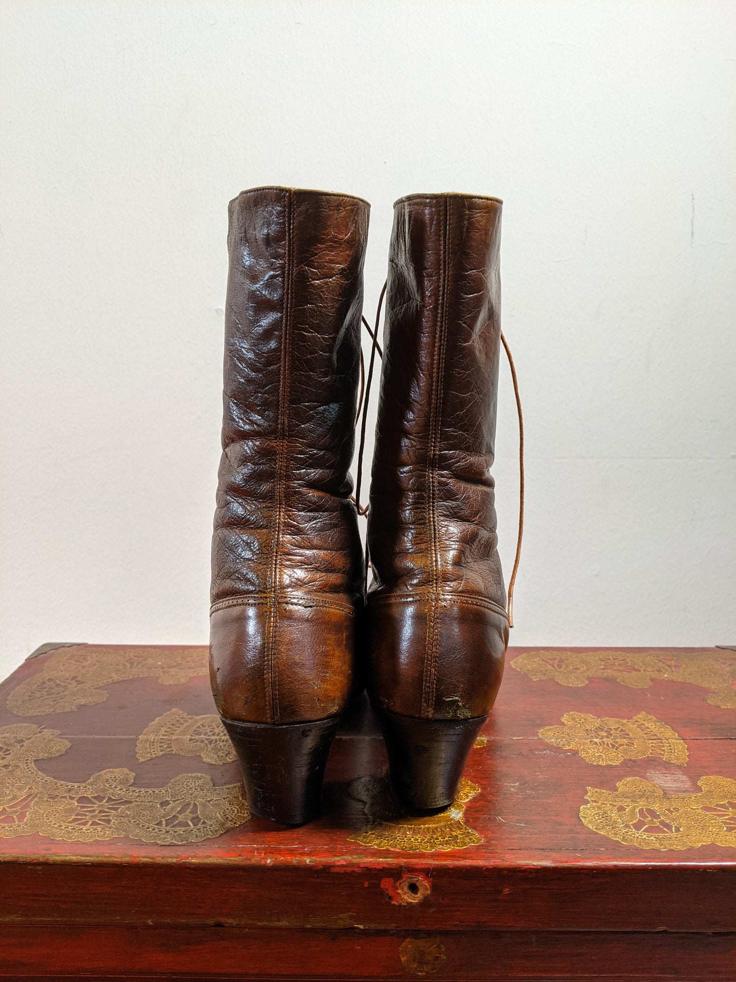c. 1910s Brown Lace Up Boots | Approx Sz 7