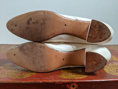 c. 1890s White Kid Leather Shoes | Approx Sz 4-5