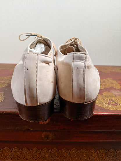 c. 1920s White Nubuck Oxfords | Approx Sz 7