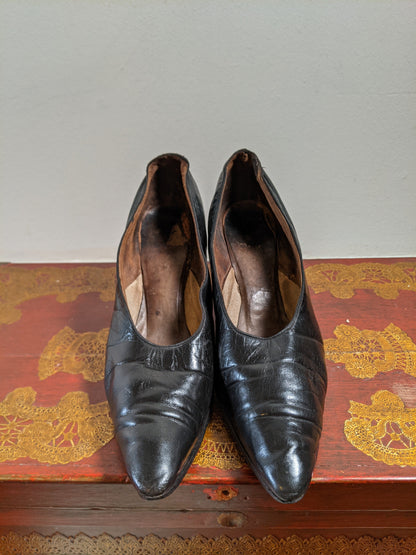 c. 1910s-1920s Black Leather Pumps | Approx Sz 8