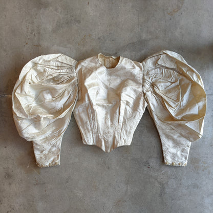 1890s Cream Silk Gigot Sleeve Bodice