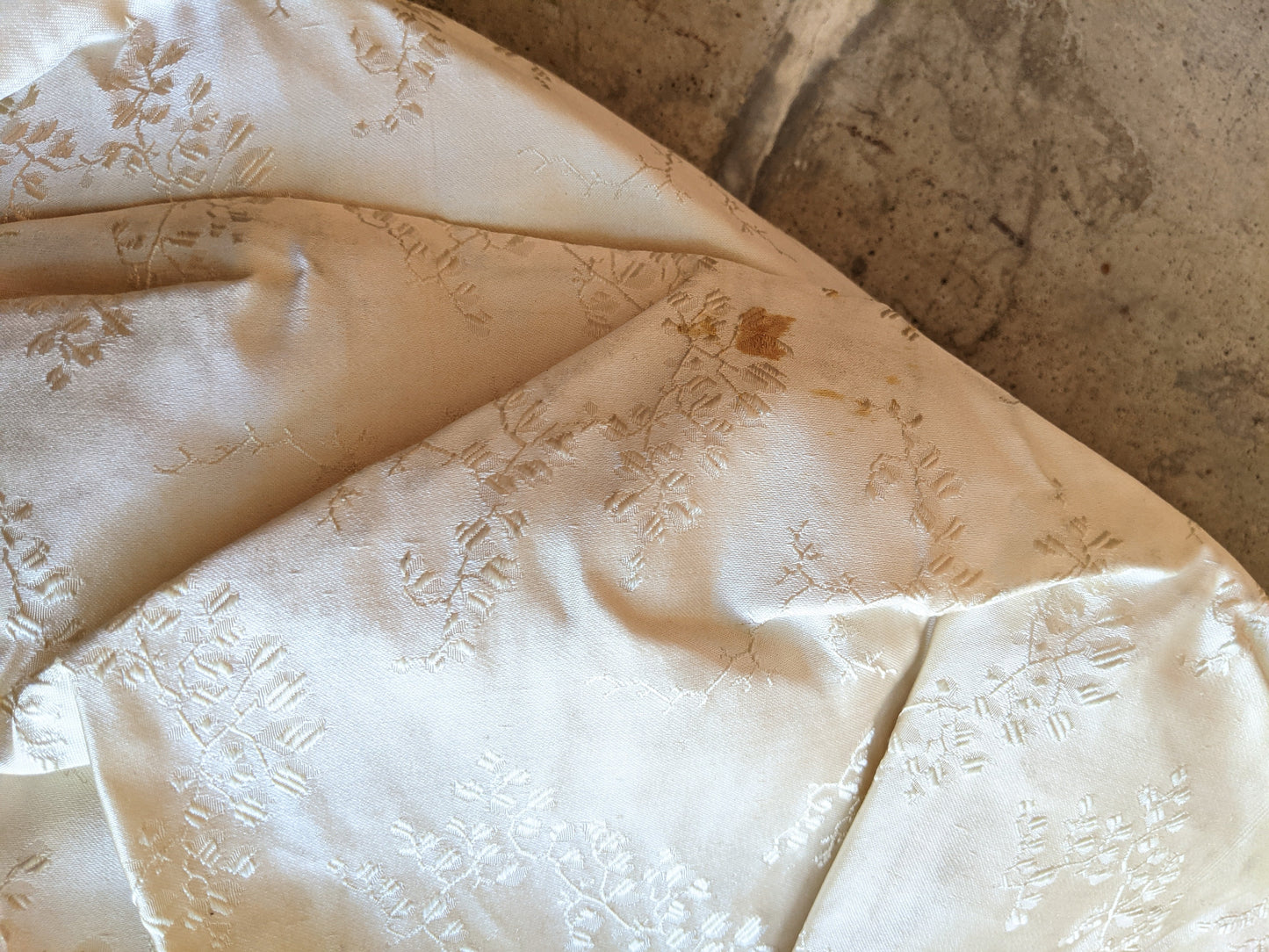1890s Cream Silk Gigot Sleeve Bodice