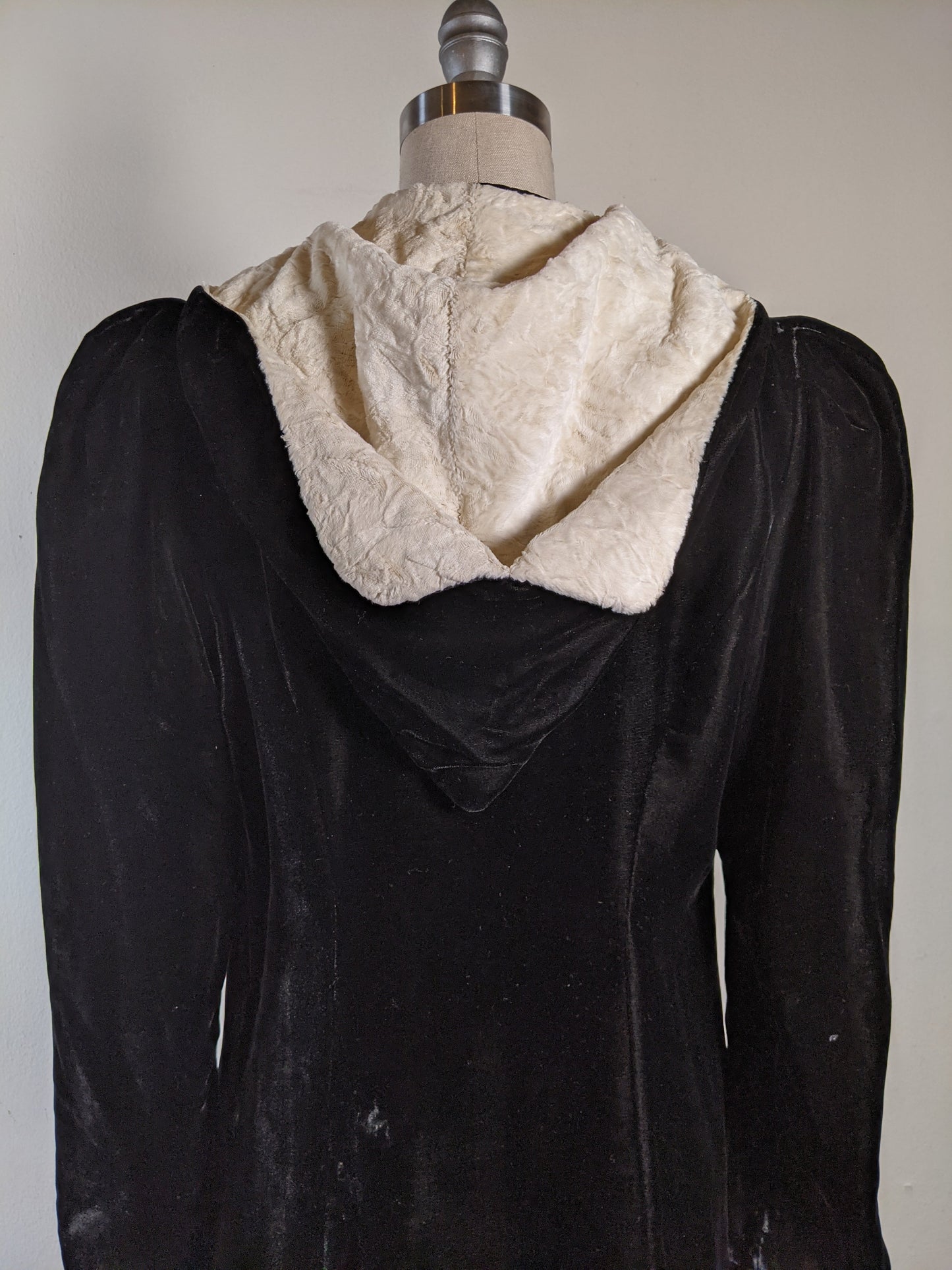 c. 1930s-1940s Hooded Velvet Cloak