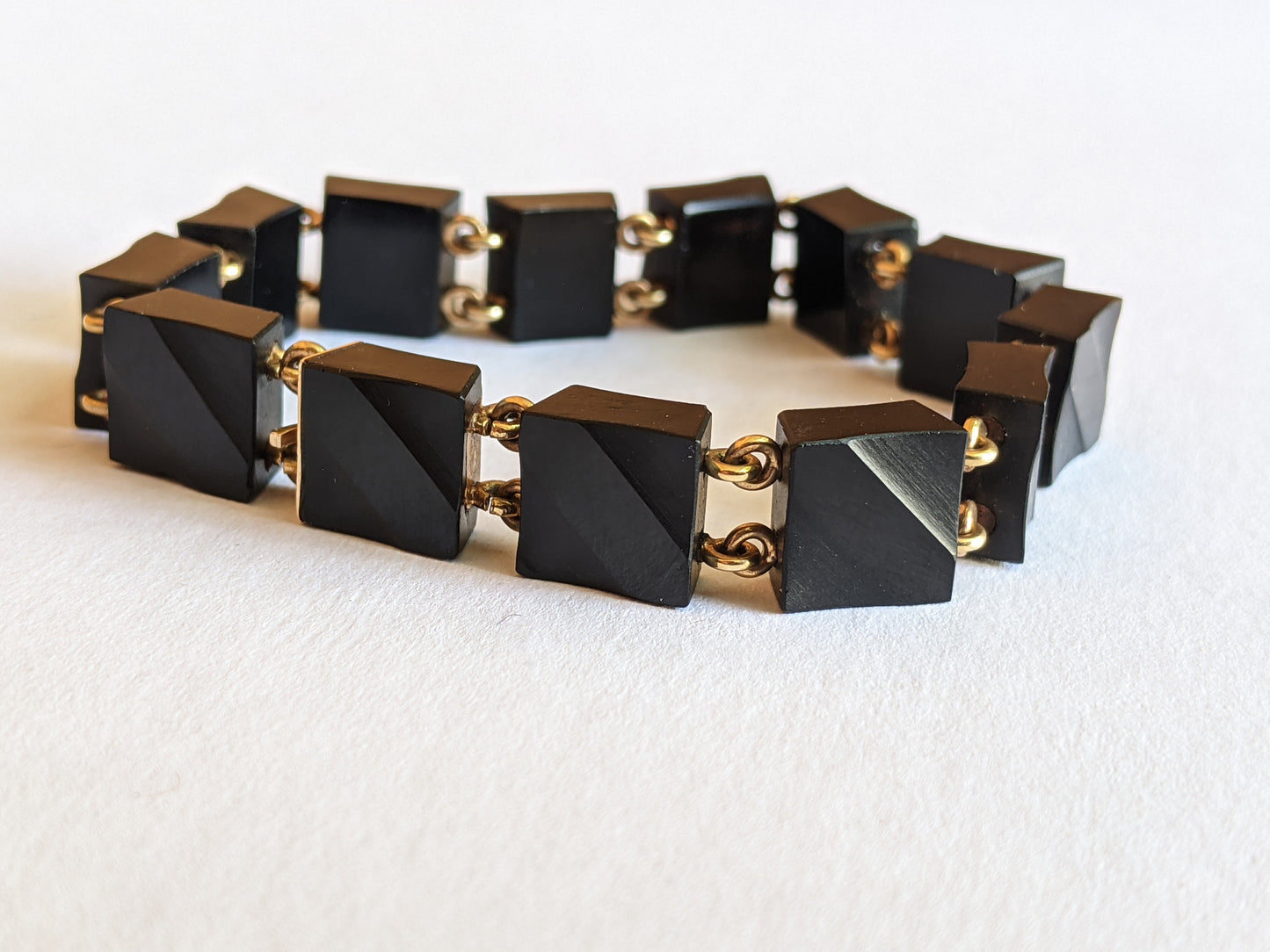 19th c. 14k Gold Carved Onyx Link Bracelet