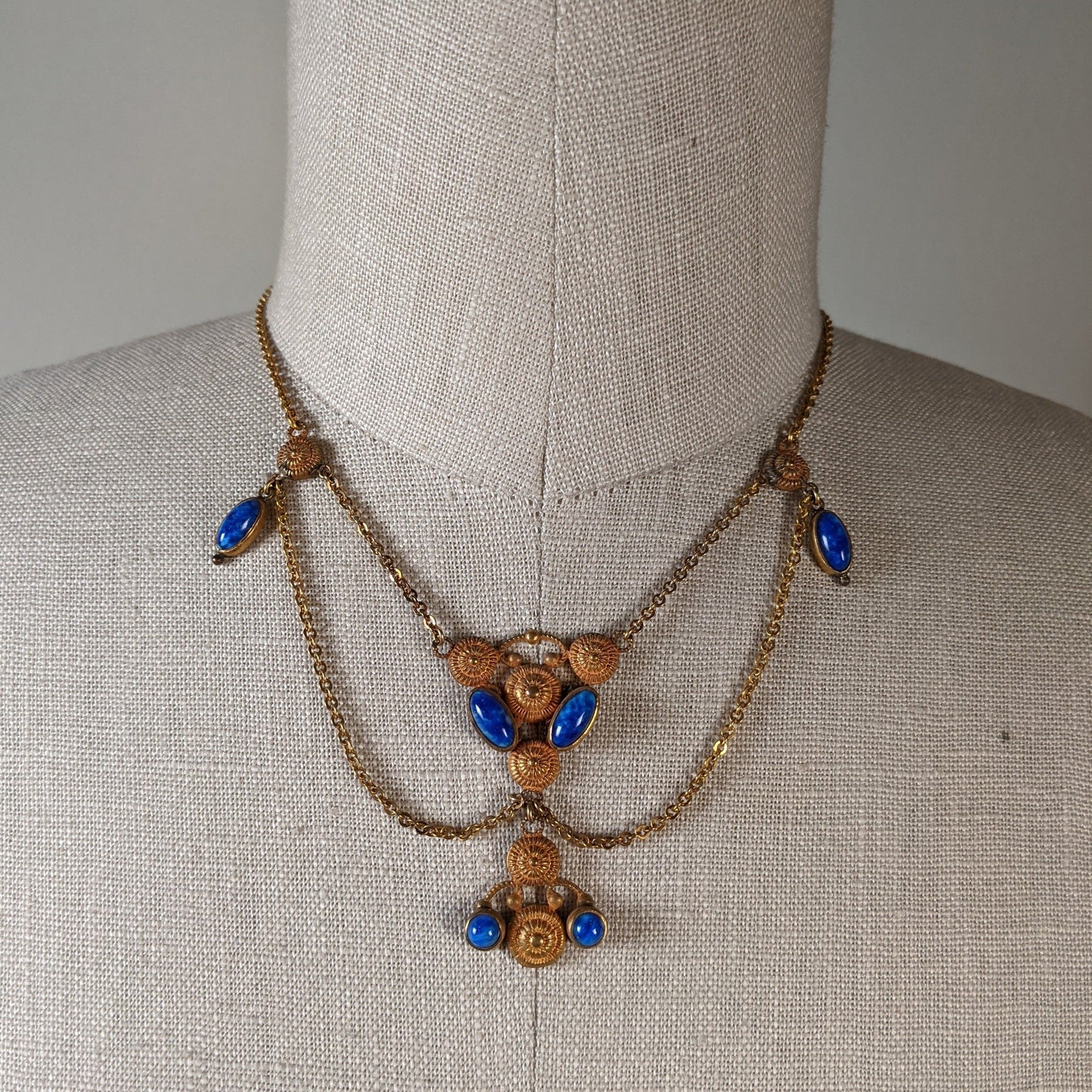 Art Deco Blue Glass Stone Festoon Necklace