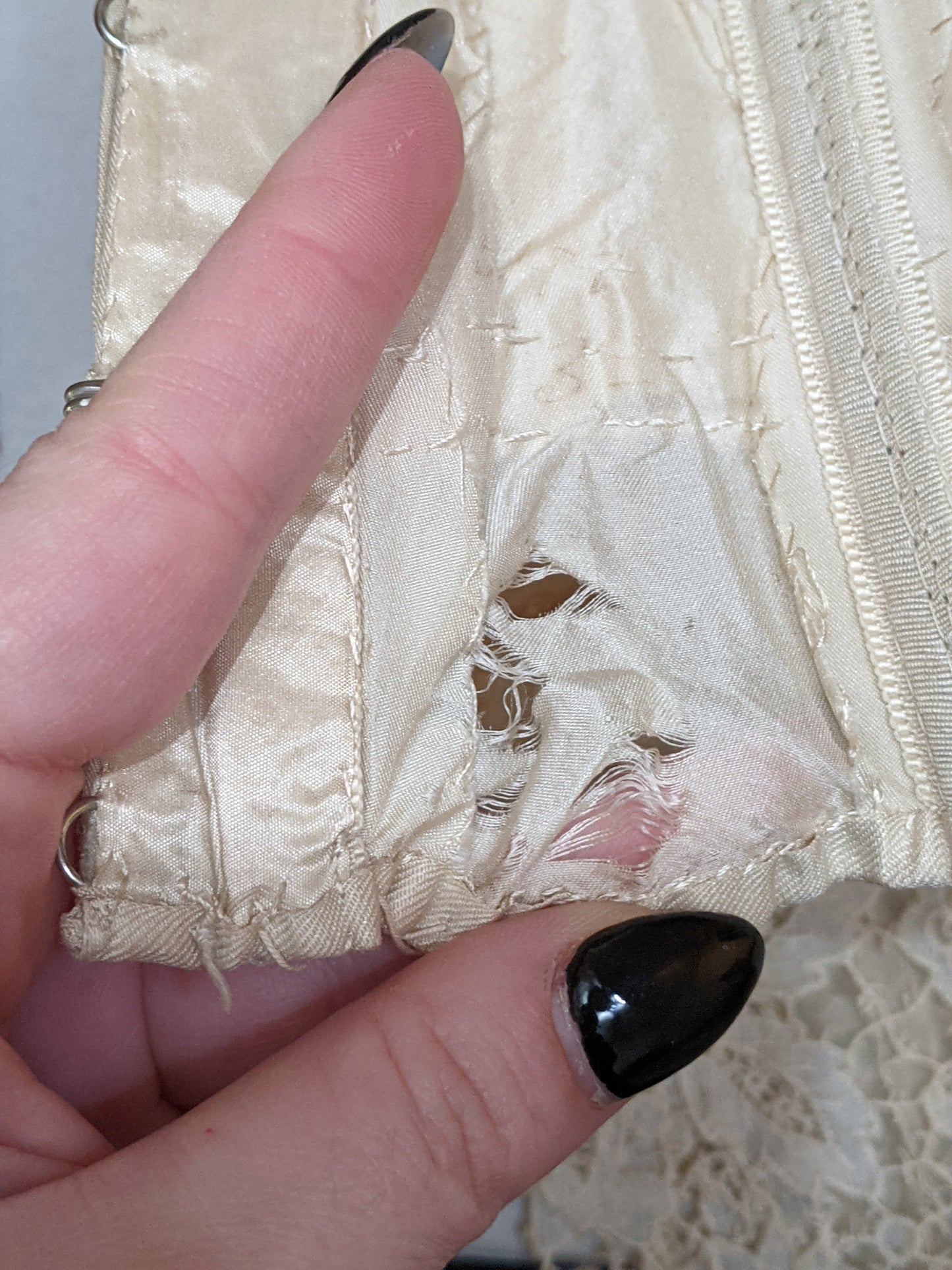 c. 1900 Silk Lace Bodice