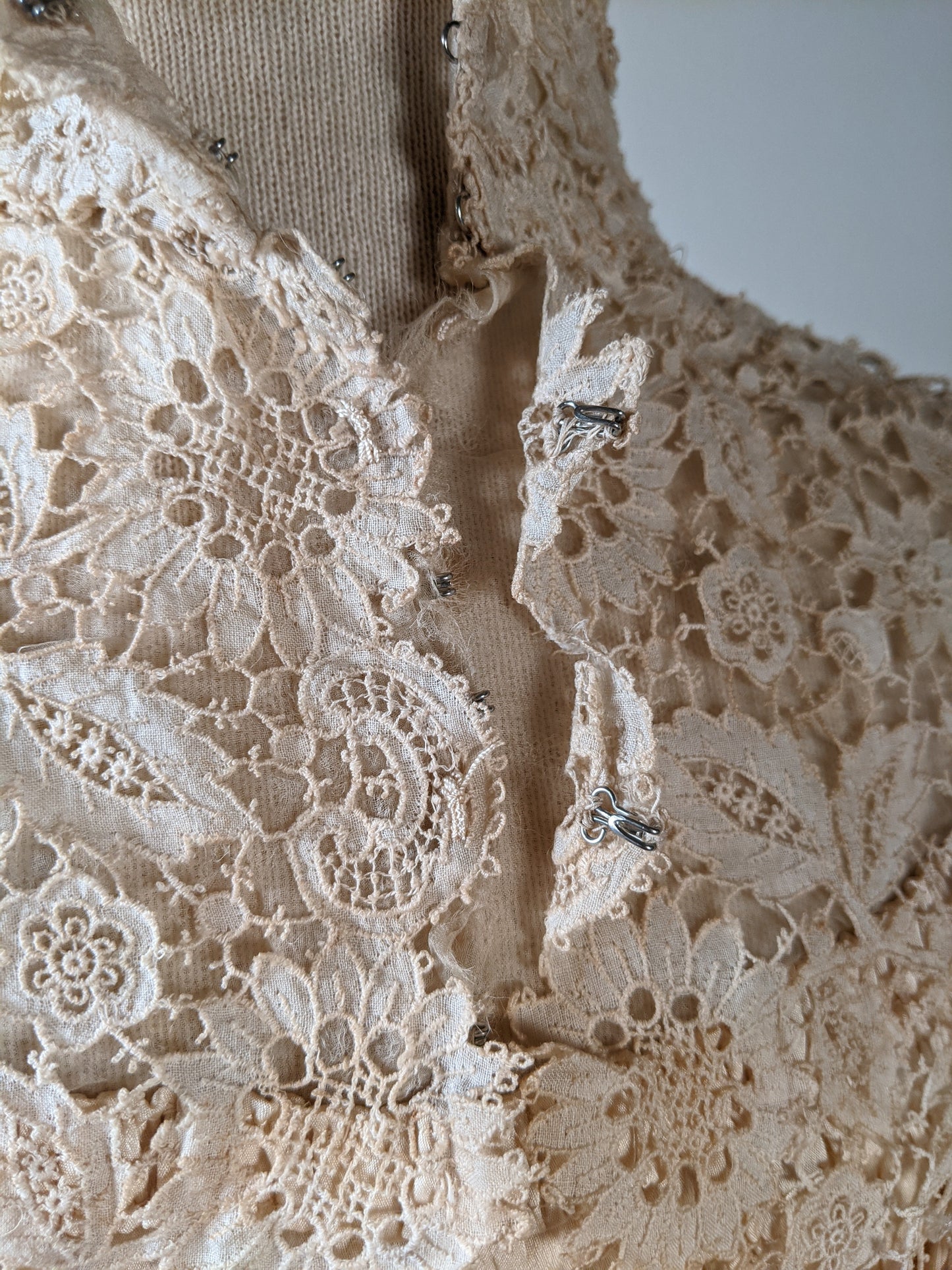 c. 1900 Silk Lace Bodice