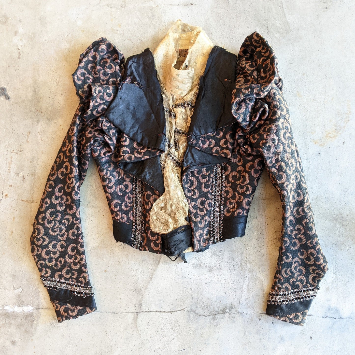 c. 1897 Crescent Moon Pattern Bodice | Study + Display