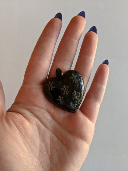 19th c. Black Enamel Heart Locket