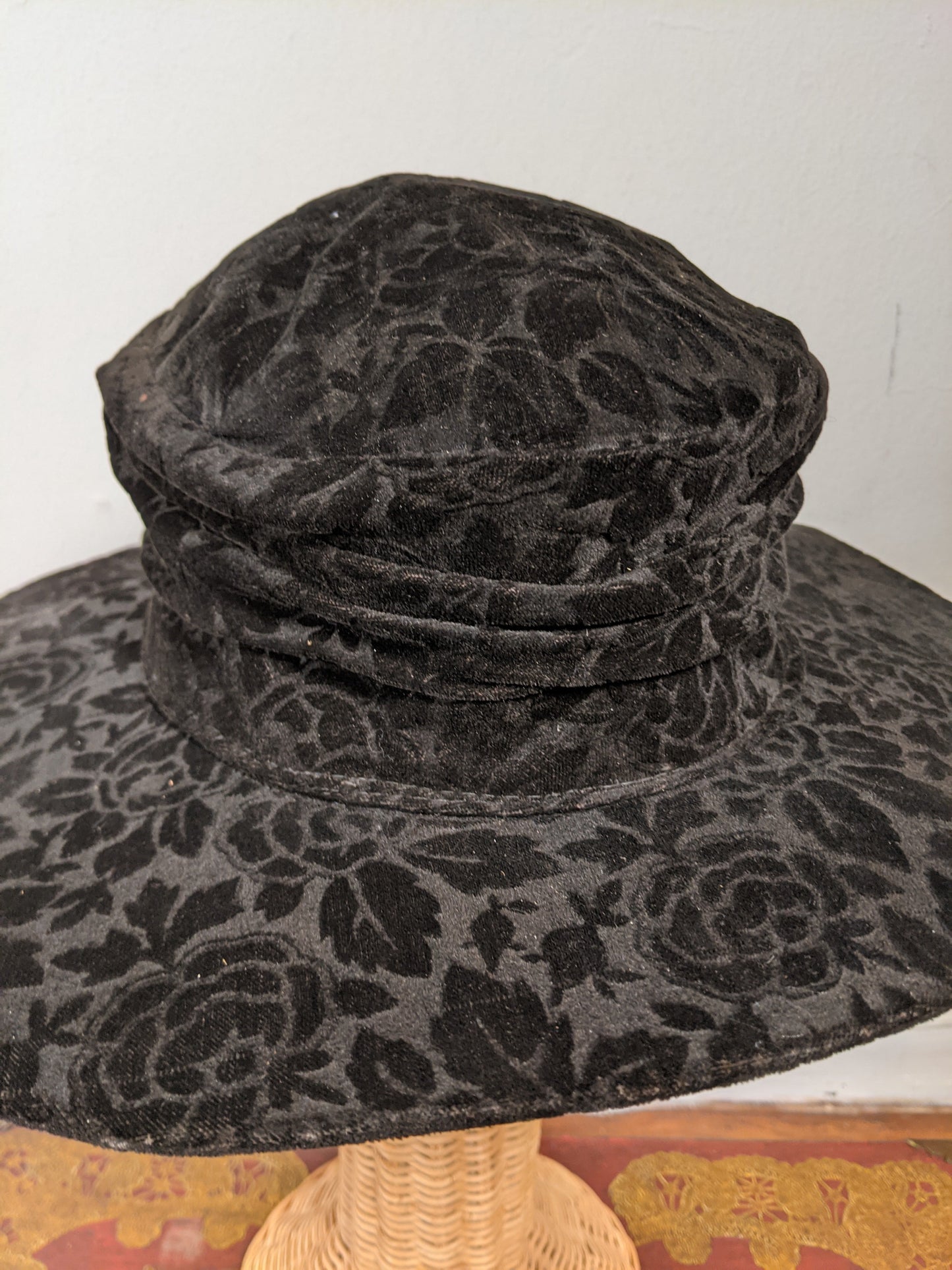 c. 1910s Black Velvet Brocade Hat