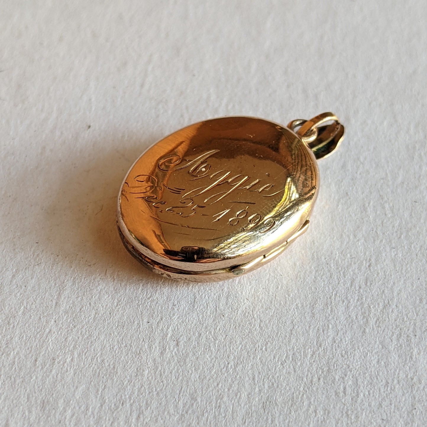1899 Diamond Star 10k Gold Locket | Engraved Dec 25, 1899 "Aggie"