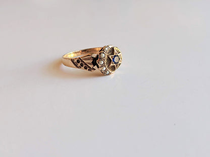 c. 1890s 14k Gold Moon + Star Ring