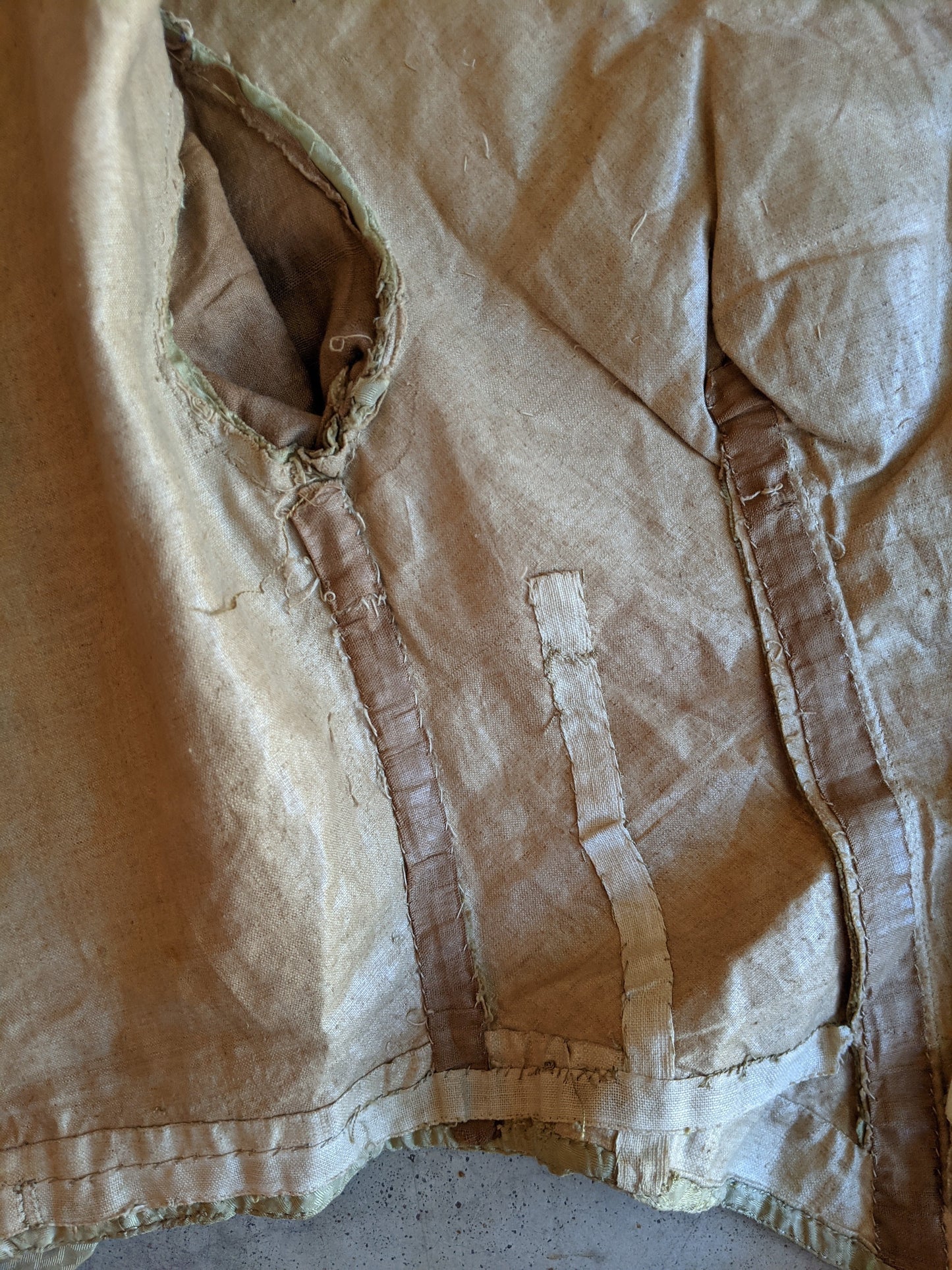 c. 1840s Gold Silk Damask Bodice