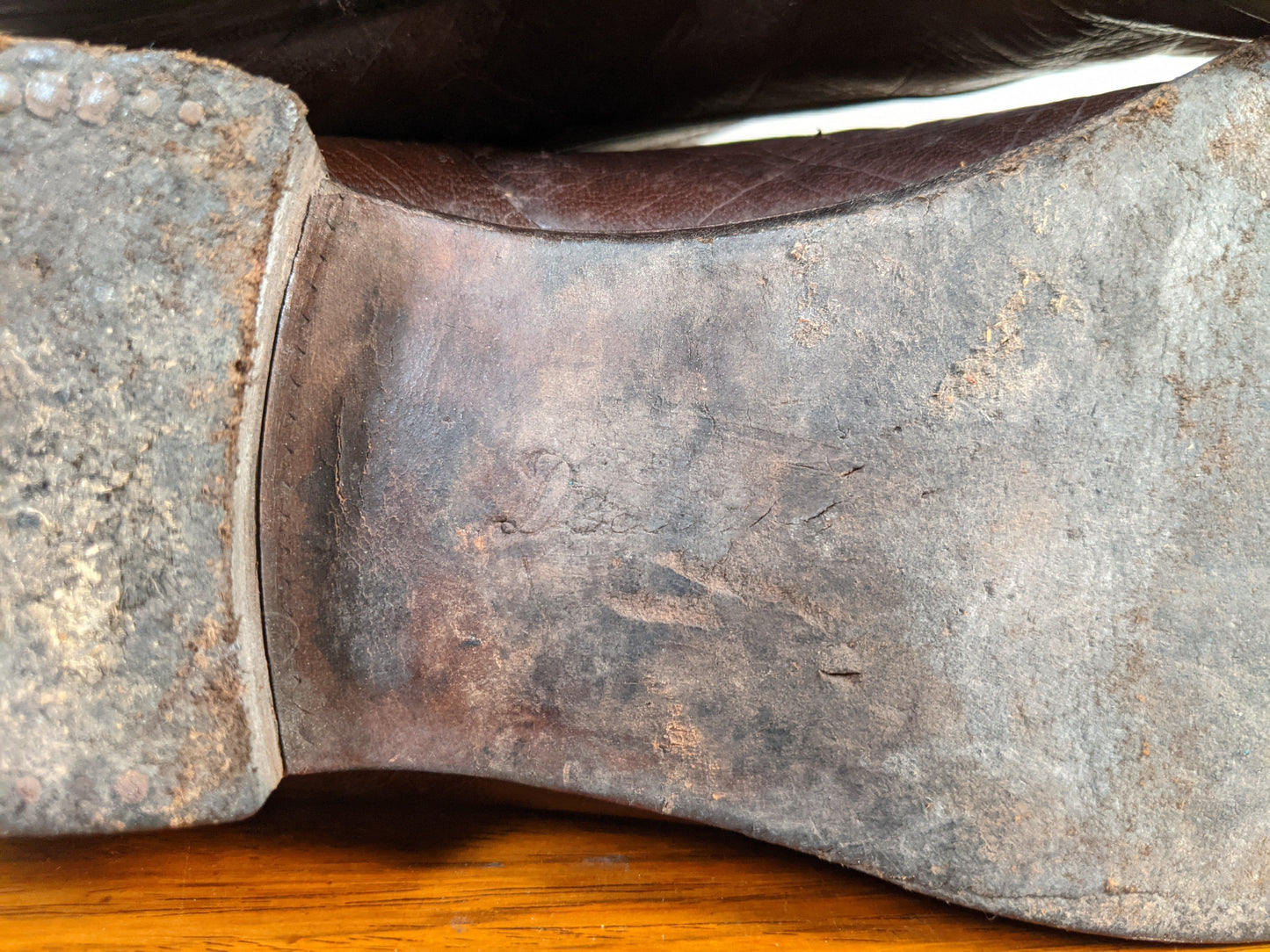 c. 1910s-1920s Two-Tone Brown Boots | Approx Women's 9-9.5