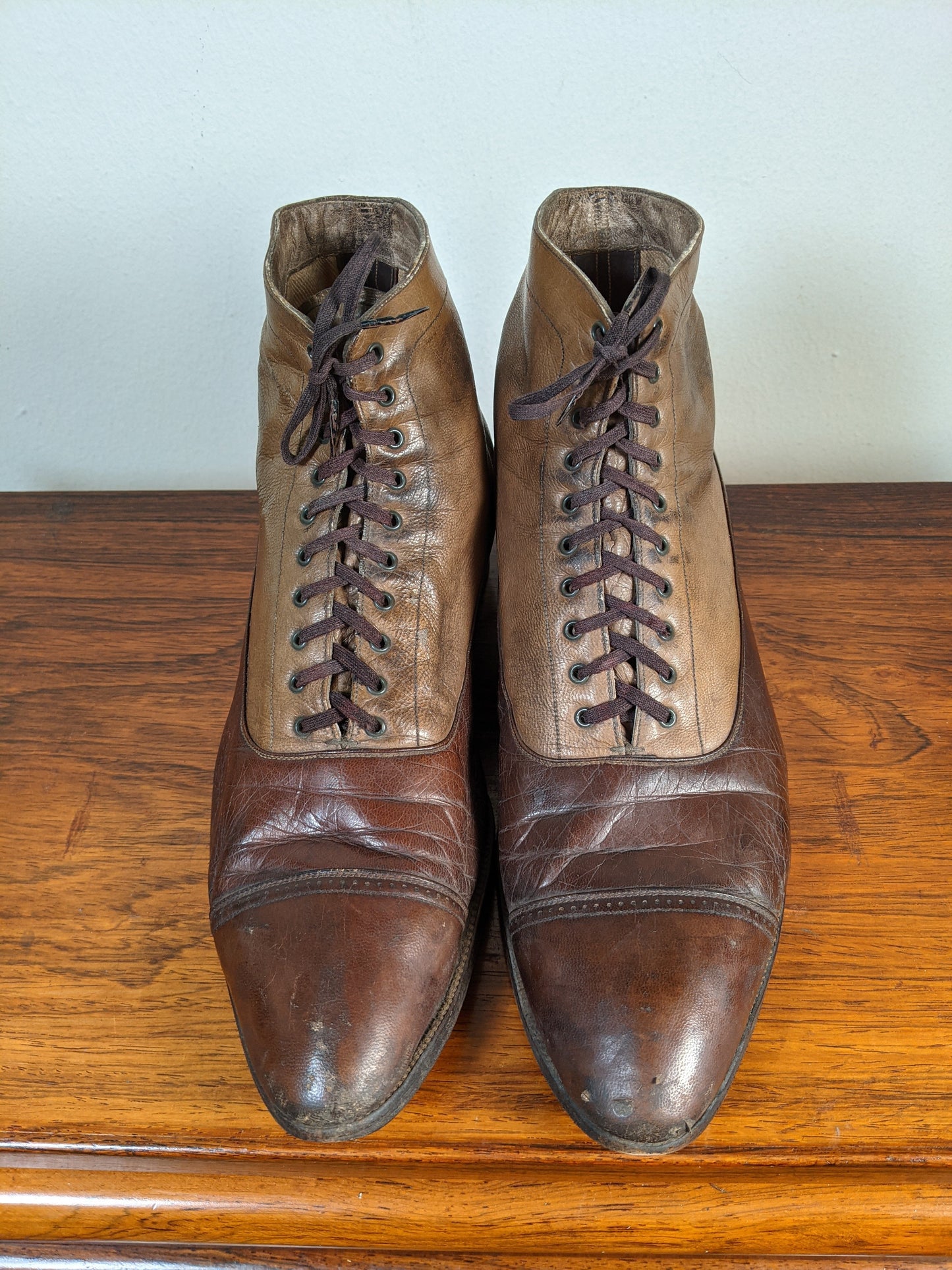 c. 1910s-1920s Two-Tone Brown Boots | Approx Women's 9-9.5