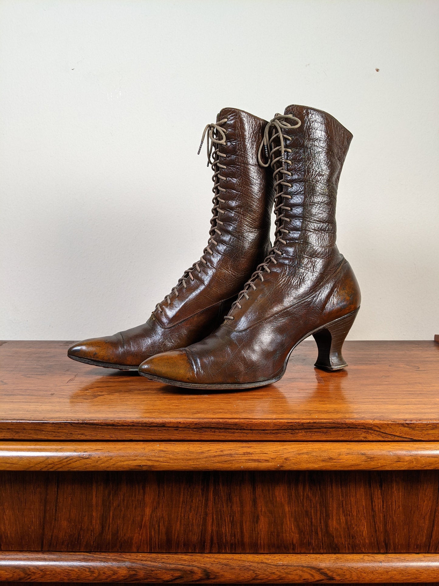 c. 1910s-1920s Olive Brown Boots | Approx. Sz. 7-7.5