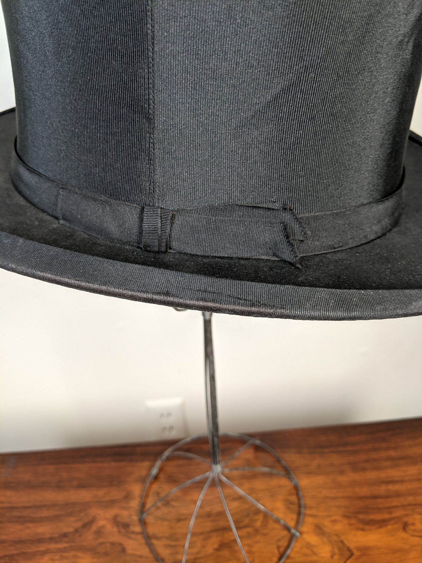 c. 1920s Silk Faille Collapsible Top Hat