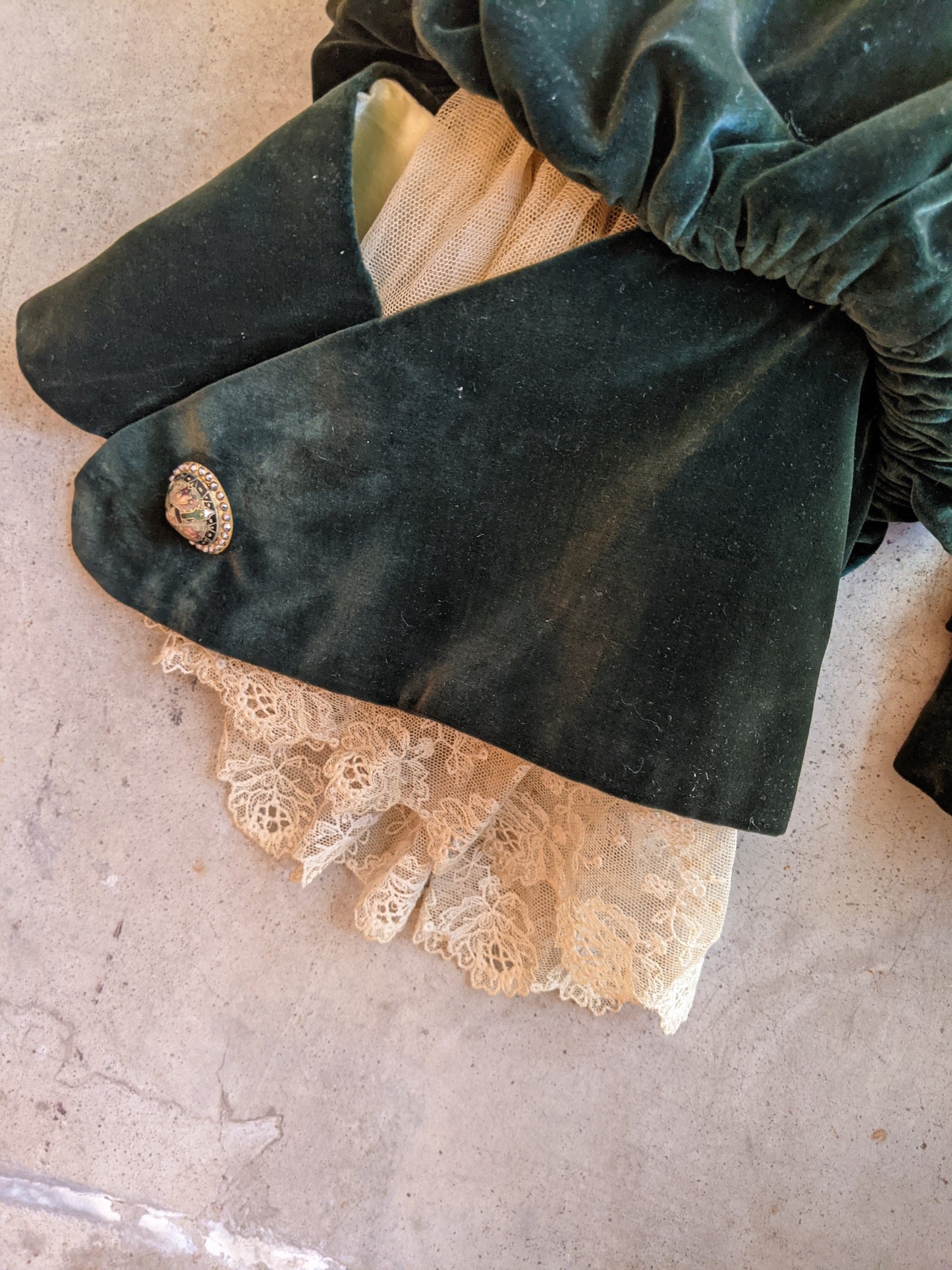 c. 1900s Green Velvet Bodice | Study + Display