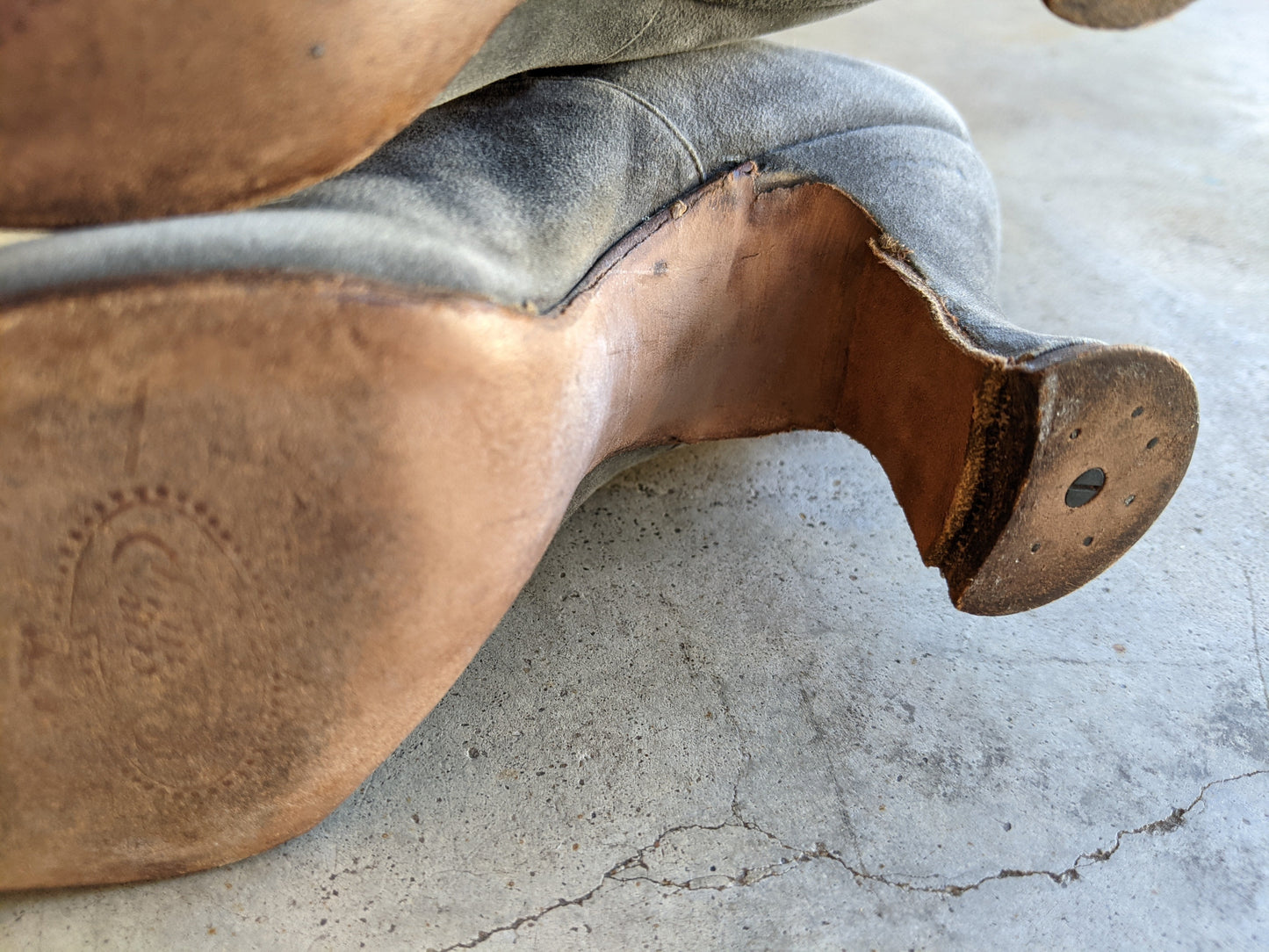 c. 1910s-1920s Grey Suede Boots | Approx Sz 5