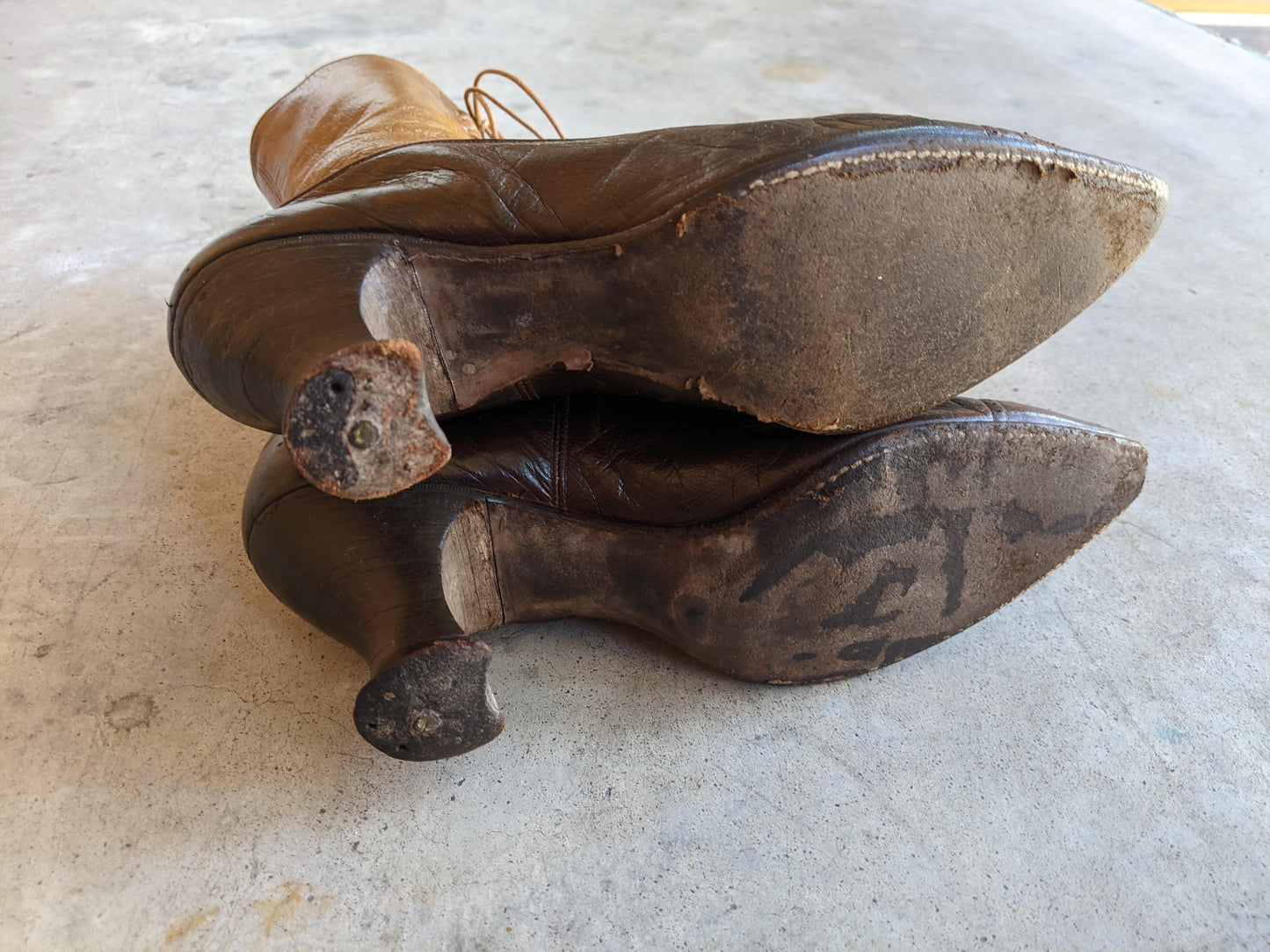 c. 1910s-1920s Two-Tone Brown Boots | Approx Sz 6
