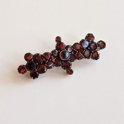 19th c. Flat Cut Garnet Brooch