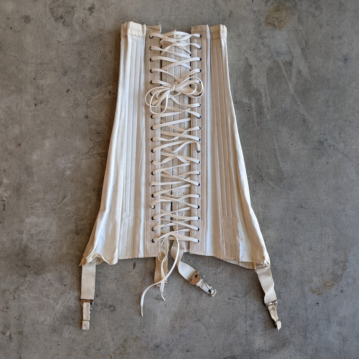 c. Late 1910s Corset - 18" Waist